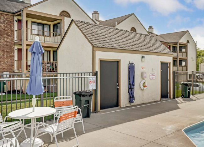 Stoney Creek Apartments Case Study before photo of pool deck and pool house